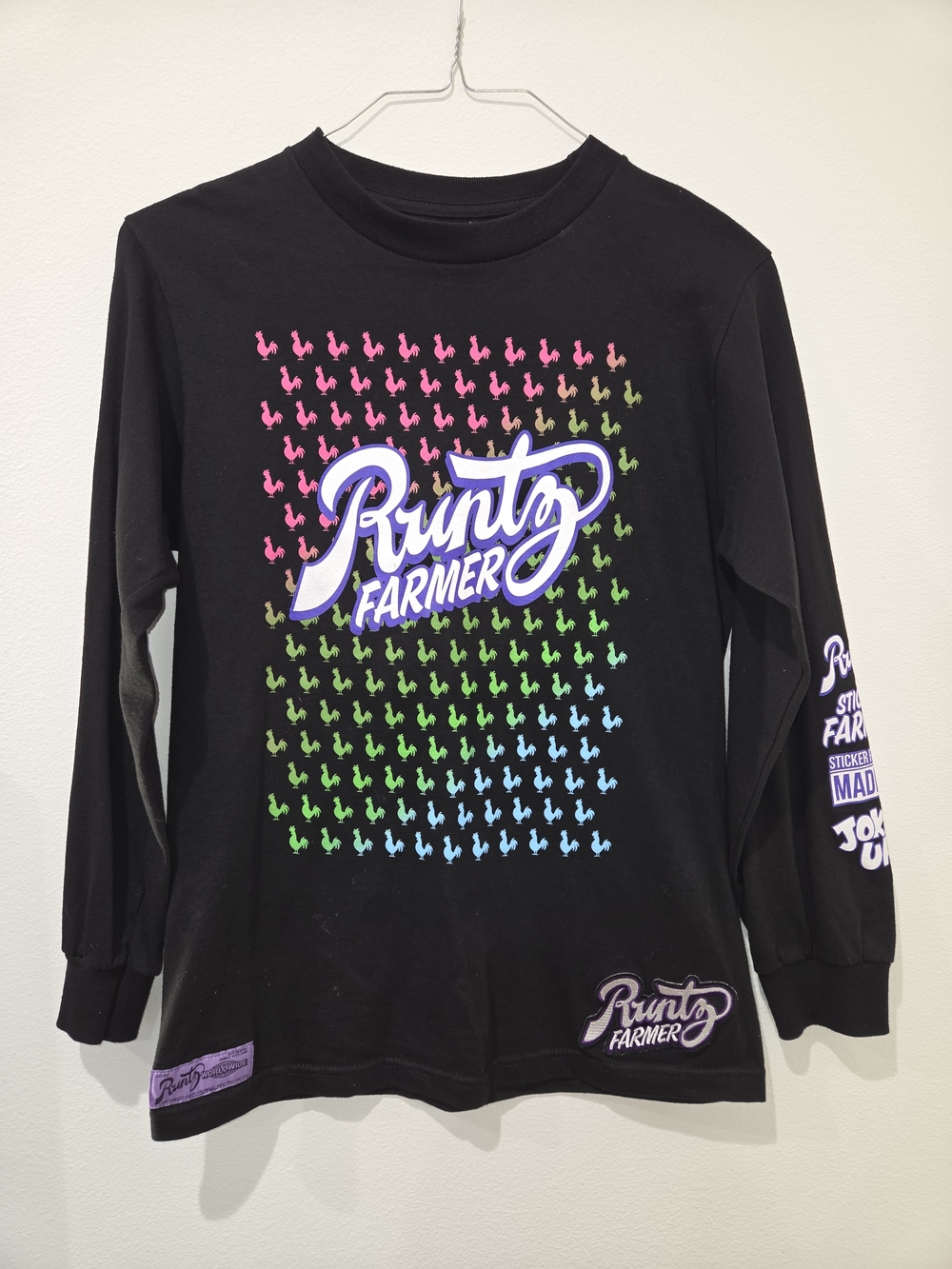 Men's Black Long-Sleeve Graphic Tee